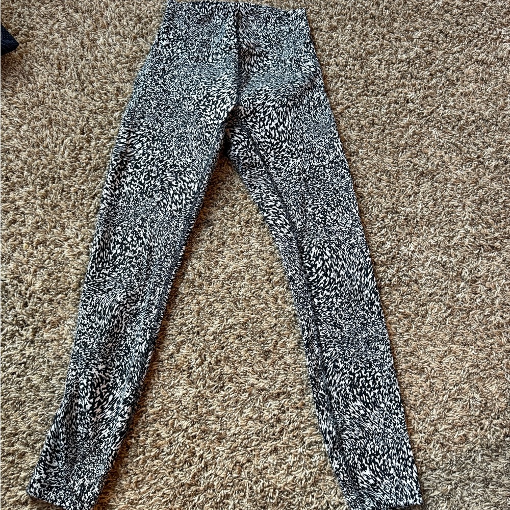 Lululemon size 2 leggings